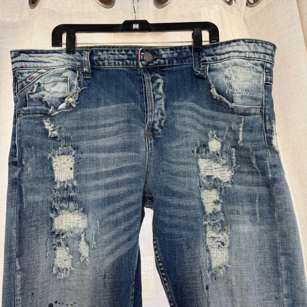 Smugglers Moon Distressed Ripped Paint Splatter Blue Jeans Button Fly Mens 42x33